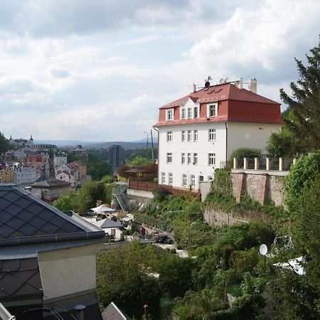 Karlovy Vary, Dum U Mari Magdaleny - 100 M Od Vridla Kültér fotó